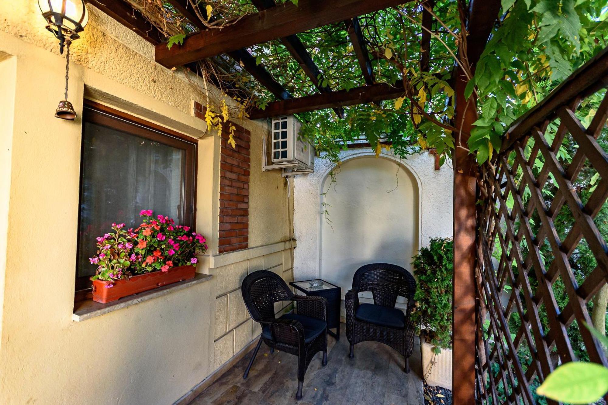 Vila Sarada Boutique Deva Exterior photo